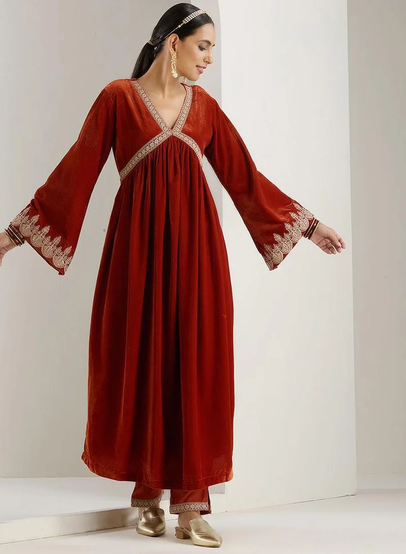 آي شين Women's Rust Velvet Embellished Kaftan Full Length Palazzo Straight Fit Kurta Set